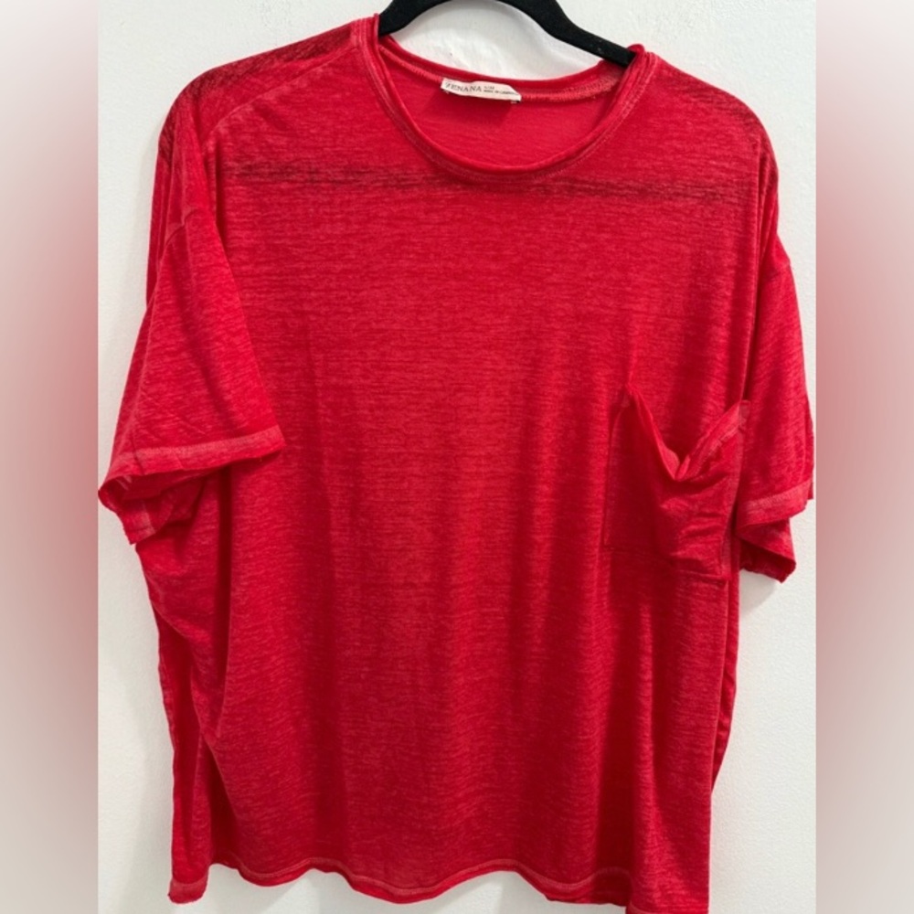 Zenana Outfitters Red Short Sleeve Tee
